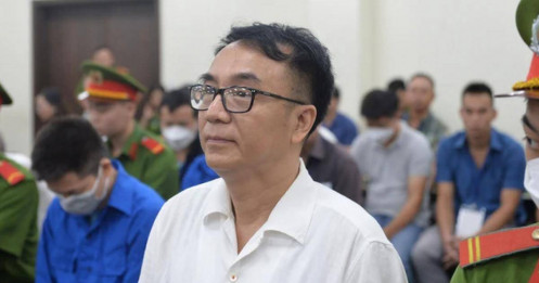 Sáng nay xét xử phúc thẩm cựu cục phó Trần Hùng vụ "bảo kê" sách giáo khoa giả
