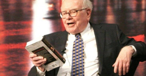 "Thần chứng khoán" Warren Buffett: Sau 30 tuổi hãy làm 3 việc để sống đời ngoại hạng!