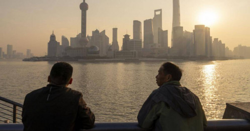 Trung Quốc cam kết ổn định thị trường chứng khoán sau khi chỉ số liên tục suy giảm