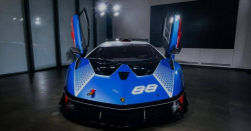 Cặp đôi Lamborghini Essenza SCV12 màu độc
