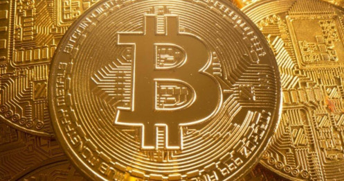 Bitcoin vượt 50.000 USD