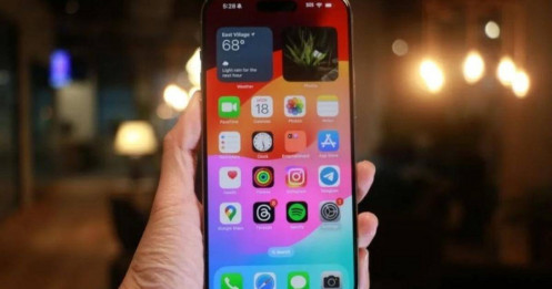 Giảm mạnh sau Tết, iPhone 15 ở Việt Nam rẻ hơn Thái Lan, Singapore