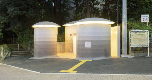 Nhật mở tour tham quan… nhà vệ sinh công cộng