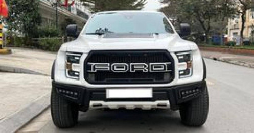 Rao Ford Ranger Raptor chạy 50.000km giá gần 1 tỷ, người bán khẳng định ‘có một không hai’ nhờ bộ vỏ độ khác biệt