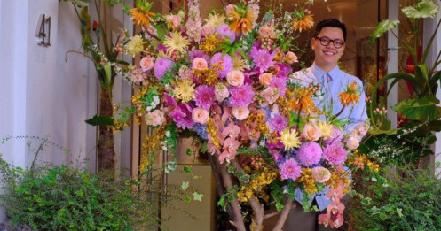 "Đại gia" Hà Nội chi 50 triệu đồng mua lẵng hoa tặng vợ ngày 8/3, chủ shop hoa nhận nhiều đơn "khủng" của khách