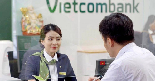 Bloomberg: Ngân hàng Vietcombank (VCB) có thể thu về 1 tỷ USD từ thương vụ bán vốn