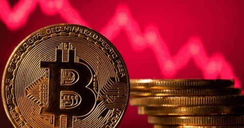 Bitcoin tuột mốc 70.000 USD