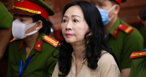 Luật sư của bà Trương Mỹ Lan đề nghị xem xét lại tội danh tham ô tài sản