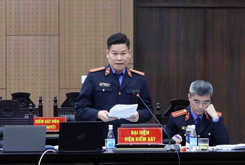 Ai đã giúp Tổng Giám đốc Việt Á "đấu thầu" tại 11 tỉnh, gây thiệt hại hơn 254 tỷ đồng?
