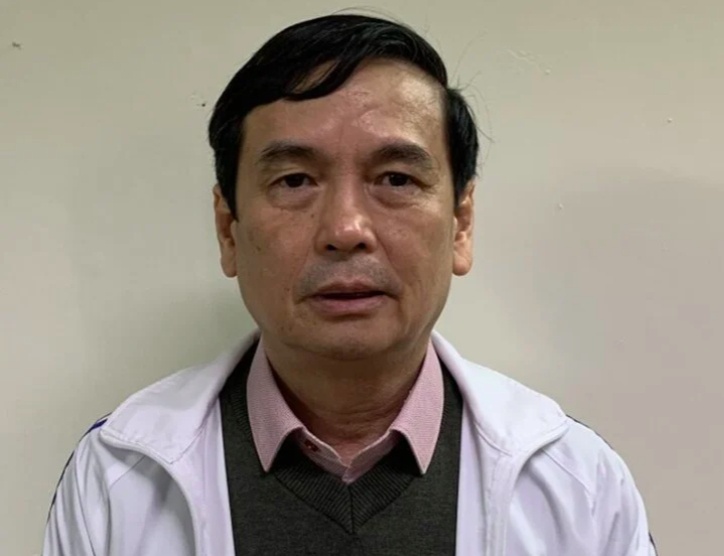 Đại án Việt Á: Cựu Giám đốc CDC Nghệ An nói “họ đưa quà thì nhận”