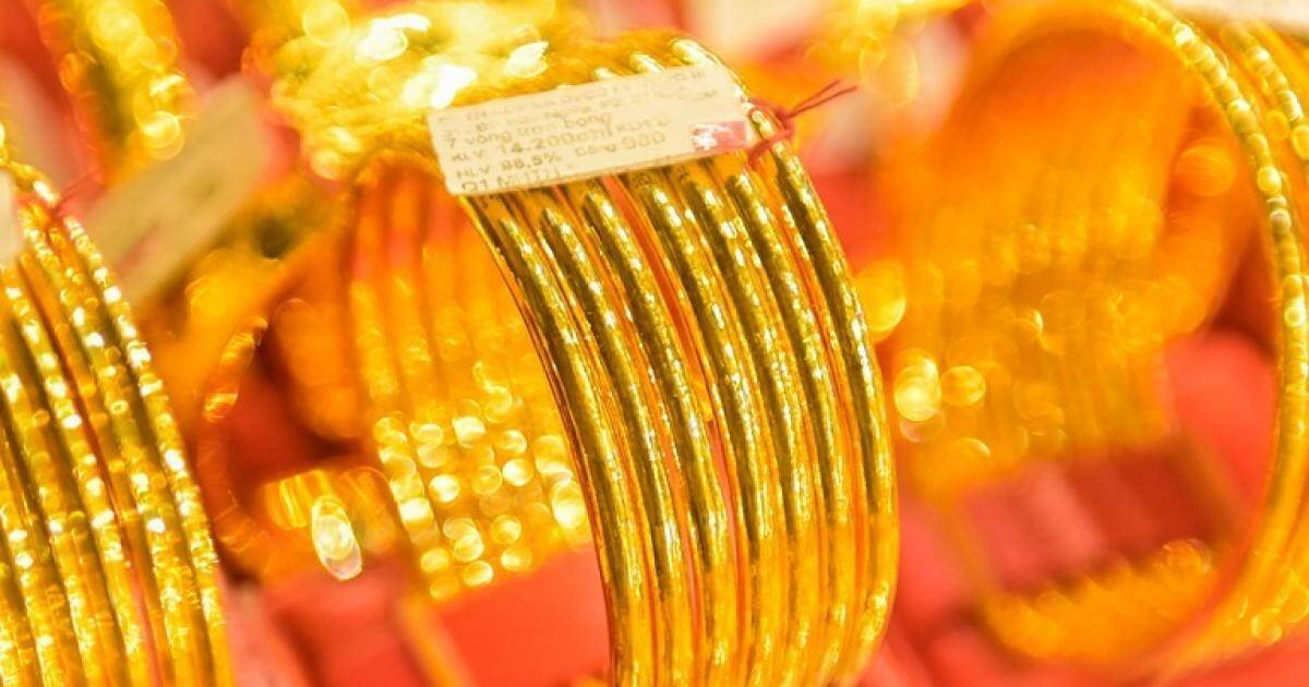 Giá vàng trên đỉnh lịch sử: Doanh nghiệp khốn đốn vì khoản nợ 5.800 lượng vàng