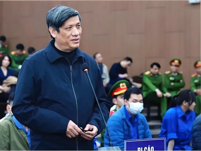 Cựu Bộ trưởng Nguyễn Thanh Long lĩnh án 18 năm tù