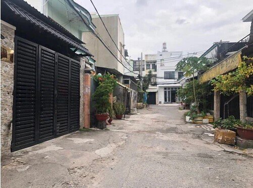 Giao dịch nhà phố ấm lên