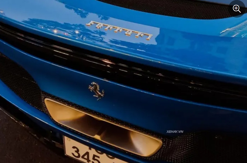 Ferrari 296 GTS hơn 23 tỷ thứ hai gắn biển 'sảnh rồng' của Đồng Nai