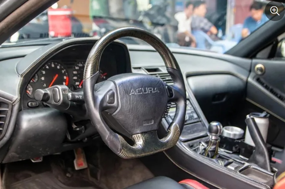 Acura NSX đời 1991 độc nhất Việt Nam của ông Đặng Lê Nguyên Vũ