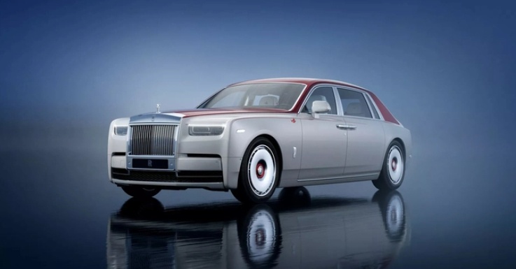 Rolls-Royce ra mắt Phantom và Cullinan phiên bản độc quyền năm Rồng 2024