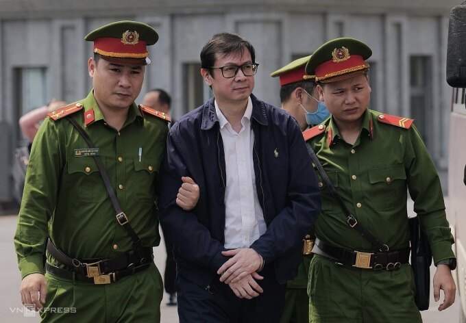 Chủ tịch Tân Hoàng Minh bị đề nghị 9-10 năm tù