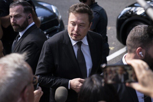 Elon Musk thất bại ‘toàn tập’ với X