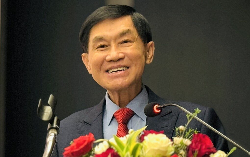 Ông Johnathan Hạnh Nguyễn mở 3 cửa hàng miễn thuế đón khách Trung Quốc