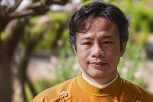 Trần Quốc Hoàn