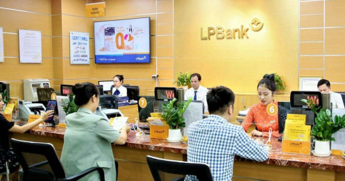 Ngân hàng LPBank (LPB): Tăng mục tiêu lãi năm nay, muốn chào bán 800 triệu cổ phiếu