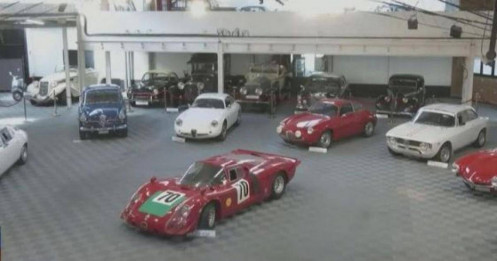 Sắp bán đấu giá xe cổ Alfa Romeo
