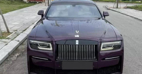 Rolls-Royce Ghost đời đầu độ lên bản mới nhất, nhìn khá khôi hài, chỉ chờ lên bộ mâm chuẩn "zin"