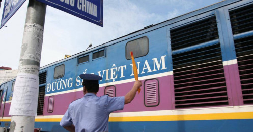 Mãn nhãn với đoàn tàu "5 sao" Sài Gòn - Đà Nẵng