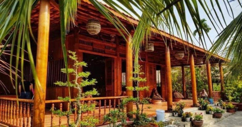 Đại gia Vĩnh Long sở hữu ngôi nhà "độc nhất vô nhị" làm từ 4.000 cây dừa, trị giá 6 tỷ đồng