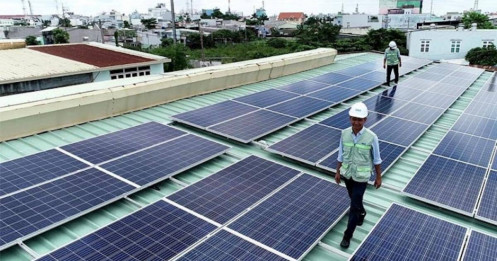 Bộ trưởng Công Thương: Mua điện mặt trời mái nhà sẽ cổ súy trục lợi chính sách