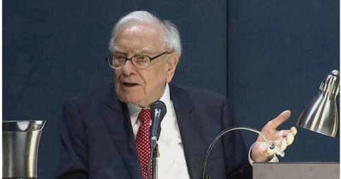 Warren Buffett thừa nhận tích tiền mặt kỷ lục vì thị trường đang quá rủi ro, sẽ tiếp tục "đứng ngoài" cho đến hết quý II/2024