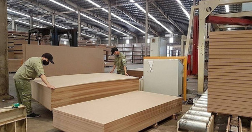 Hàng xuất khẩu Việt Nam đối mặt 249 vụ kiện phòng vệ thương mại, từ gỗ... tới máy cắt cỏ đều vào 'tầm ngắm'