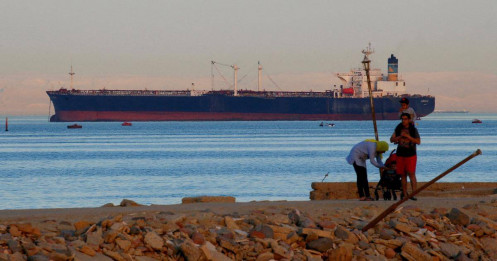 Căng thẳng Biển Đỏ leo thang, cổ phiếu vận tải dầu khí vượt đỉnh lịch sử