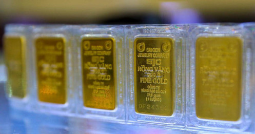 Vàng miếng SJC vượt 90 triệu đồng
