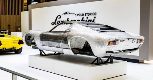 Khám phá quy trình phục chế xe cũ chính hãng tại Lamborghini