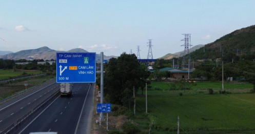 Cao tốc Cam Lâm - Vĩnh Hảo chính thức thu phí từ ngày hôm nay,  từ 130.000 - 497.000 đồng/lượt