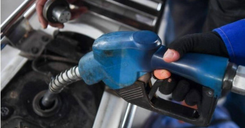 Giá xăng, dầu diesel giảm