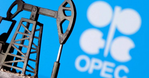 OPEC+ tiếp tục siết cung dầu đến hết năm 2025