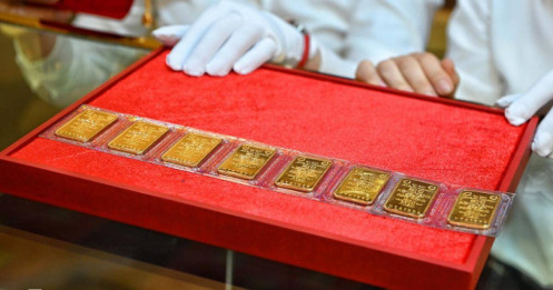 Giá vàng hôm nay: Vàng miếng lùi về 79 triệu đồng