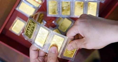 Eximbank bất ngờ tăng giá mua vàng miếng
