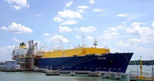 PV GAS đã nhập khẩu hơn 300.000 tấn LNG để phục vụ cao điểm mùa khô