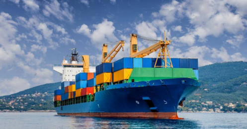 Giải pháp nào để giảm tác động của giá cước vận tải biển tăng vọt?