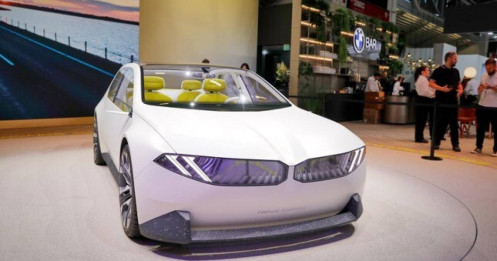 BMW hé lộ mẫu sedan điện tăng tốc nhanh nhất lịch sử thương hiệu