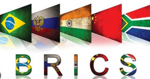 Khối BRICS: Tham vọng thoát khỏi Petro-dollar và hướng tới tương lai mới