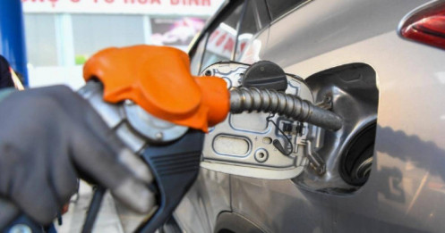 Giá xăng dầu ngày mai sẽ tiếp tục tăng, vượt 23.000 đồng/lít?