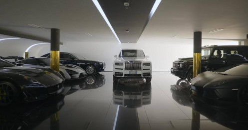 Bộ sưu tập xe hàng chục triệu đô của Cristiano Ronaldo