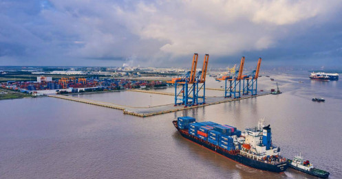 Giá cước tăng 'phi mã', GMD nêu 3 cơ hội từ việc tắc cảng Singapore