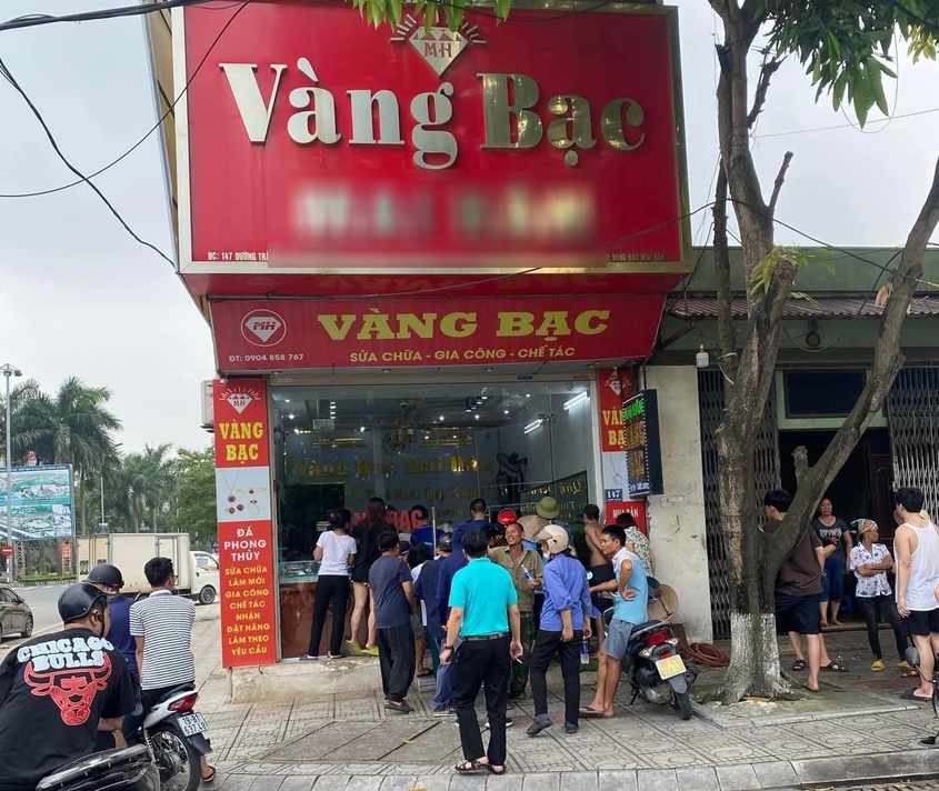Vừa xảy ra vụ cướp tiệm vàng ở Phú Thọ