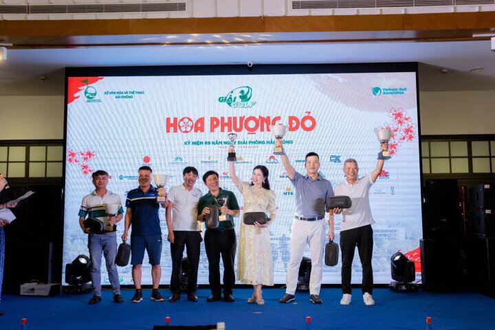 Chức vô địch Giải golf Hoa Phượng Đỏ - Hải Phòng 2024 gọi tên Golfer Trần Quang Tiến