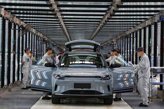 Bị Mỹ "cấm cửa" các nhà sản xuất xe điện Trung Quốc chinh phục phần còn lại của thế giới